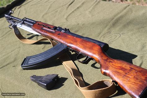 SKS .